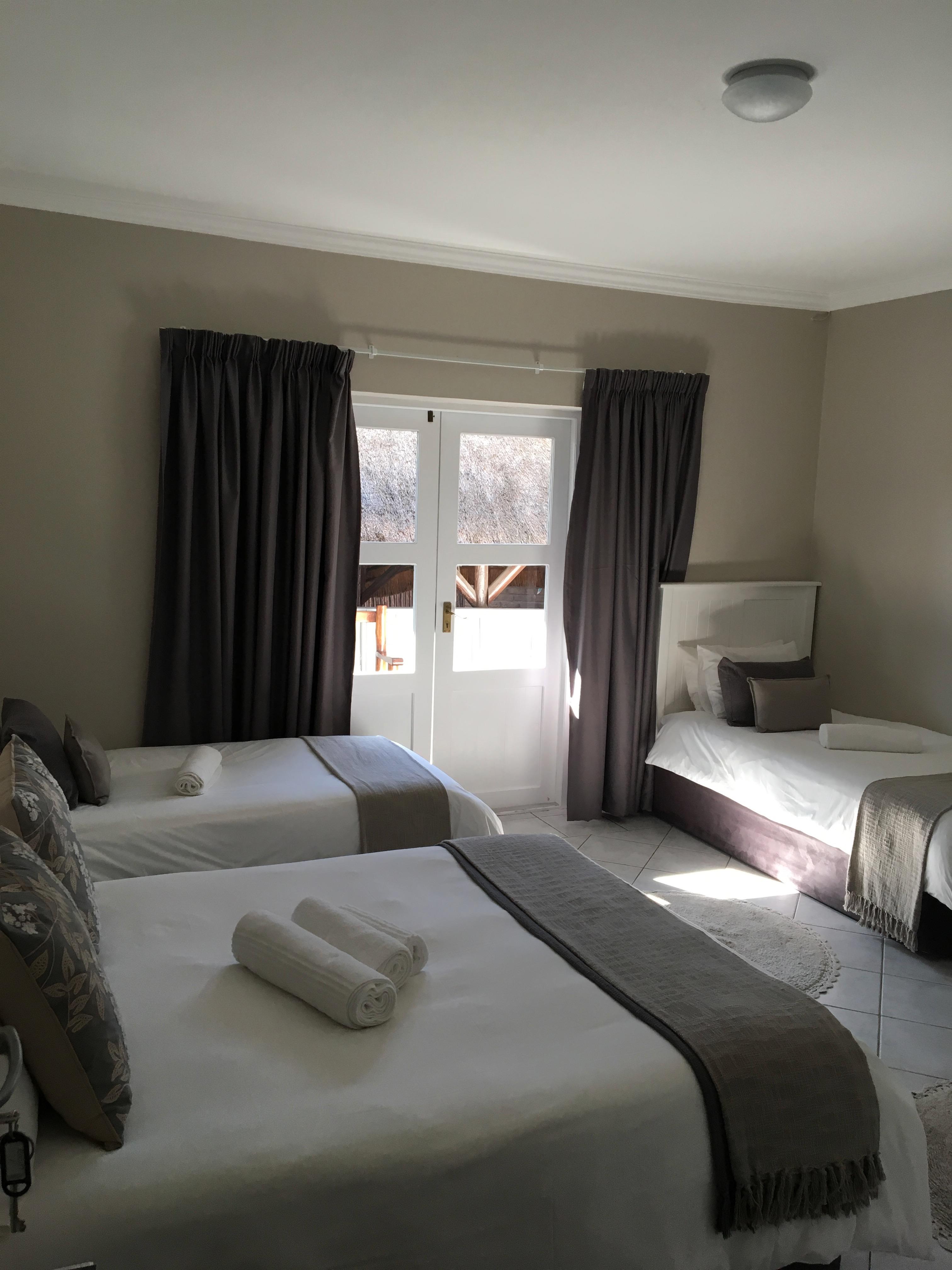 La Mer Guesthouse Port Elizabeth Bagian luar foto