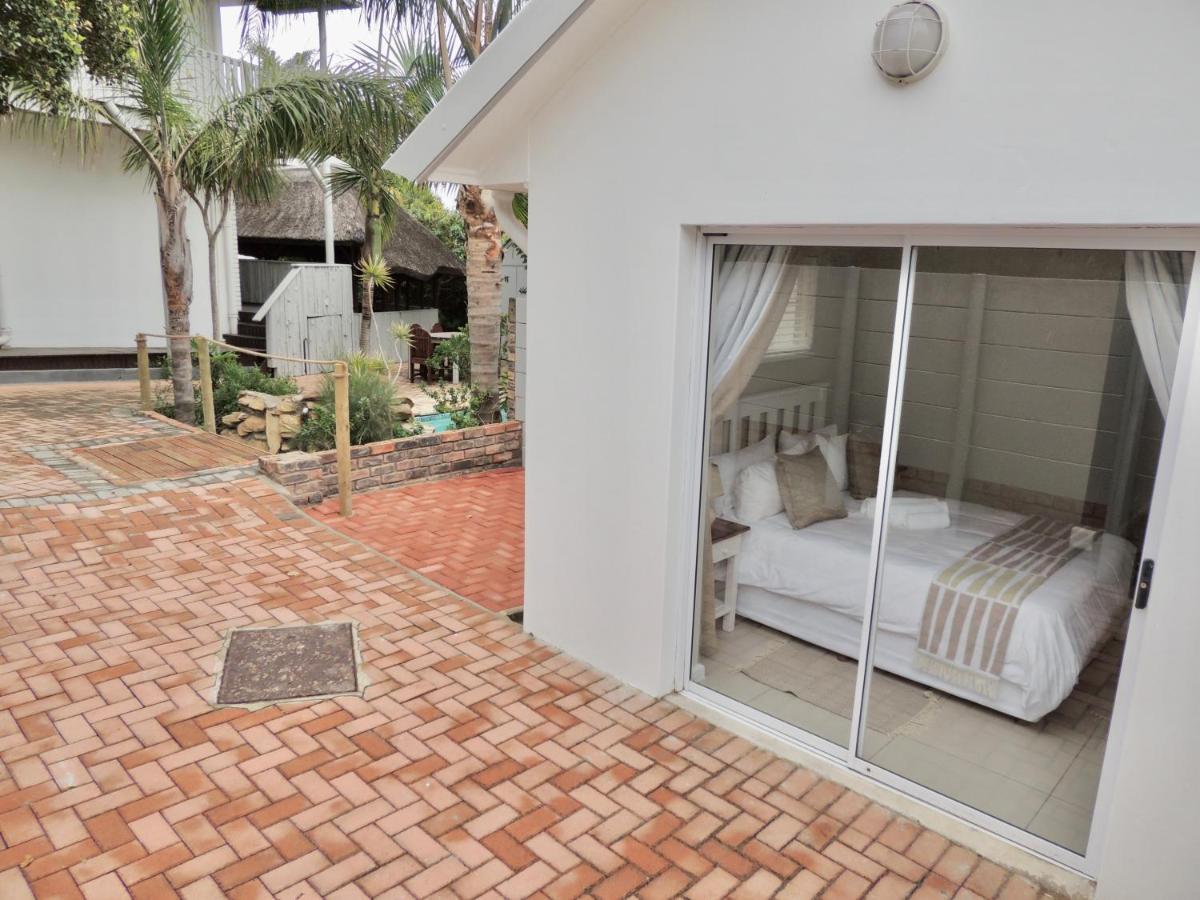 La Mer Guesthouse Port Elizabeth Bagian luar foto